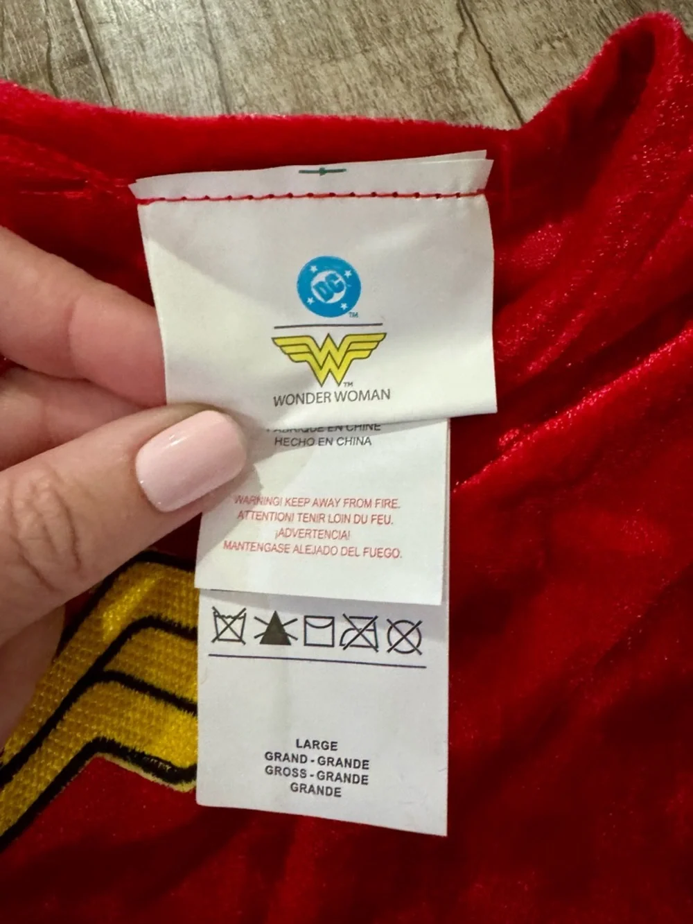 NIP Wonder Woman Costume Youth Large‎ 10-12 Dress Cape Full Set Halloween